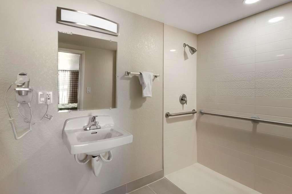 Quality Inn Saint Petersburg North-Tampa Bay Eksteriør bilde